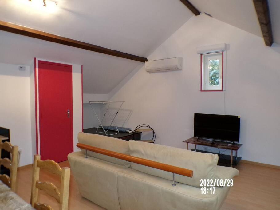 Maisonnette Privatisee Sedan Zewnętrze zdjęcie